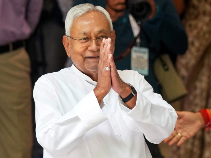 Bihar Train Derailment Nitish Kumar Announces Ex Gratia Rs 4 Lakh Kin ...