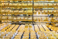 Gold Price Today : সপ্তাহের শুরুতে কি সস্তা হল সোনা ? রুপোর দামই বা কত?