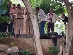 दुर्ग में मिला युवक का अधजला शव, पुलिस फॉरेंसिक विशेषज्ञ और डॉग स्क्वायड की मदद से कर रही जांच