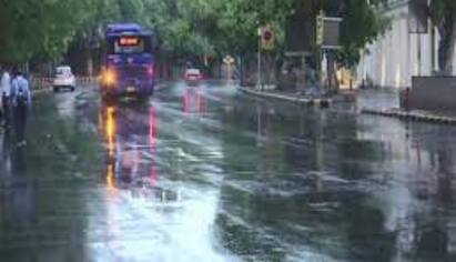 Chance of rain in 4 districts in Tamil Nadu in next 3 hours Rain Alert : தமிழ்நாட்டில் அடுத்த  3 மணிநேரத்தில் 4 மாவட்டங்களில் மழைக்கு வாய்ப்பு.. எங்கெங்கு?