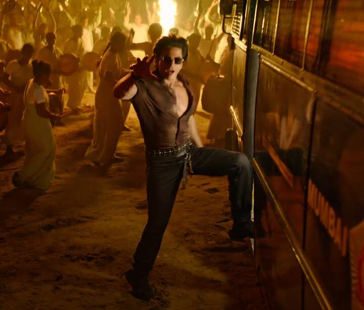 தற்போது இந்த படத்தின் “வந்த இடம்” என்ற பாடல் யூடியூபில் வெளியாகியுள்ளது.