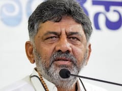 SC Refuses To Interfere With Karnataka HC's Interim Order Staying CBI Probe Against DK Shivakumar