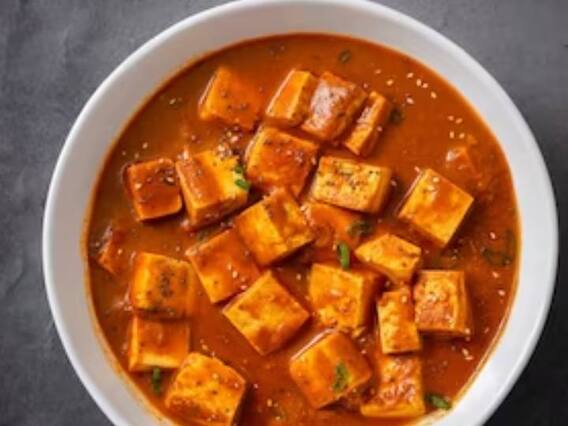 Shahi Paneer Korma Recipe: पेश है पनीर से बनी क्रीमी और रसीली डिश, यह है पूरी रेसिपी