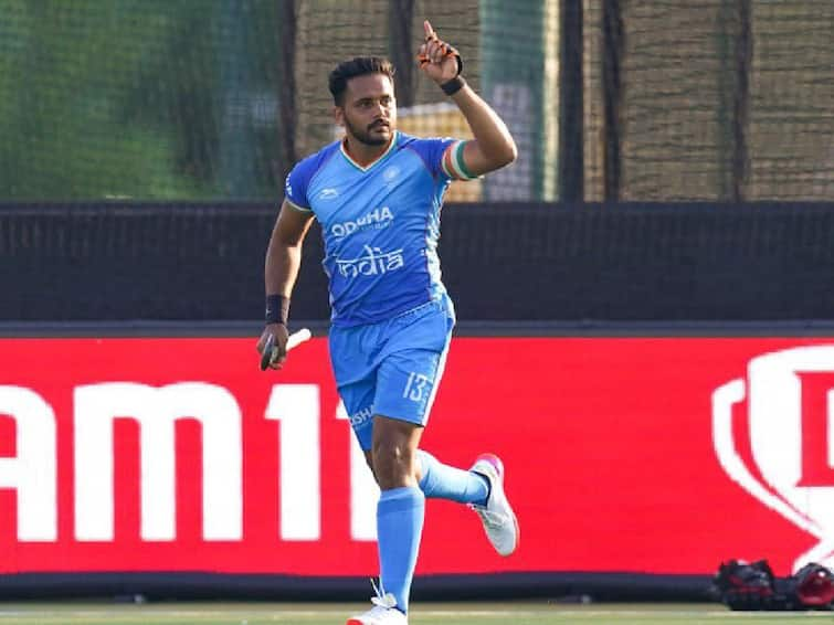 Hockey Men Harmanpreet, Dilpreet score India finish third won FIH Pro League Champions Netherlands 2-1 Harmanpreet : ஸ்பானிஷ் ஹாக்கி ஃபெடரேஷன்; நெதர்லாந்தை வீழ்த்திய இந்திய அணிக்கு வெண்கல பதக்கம்..