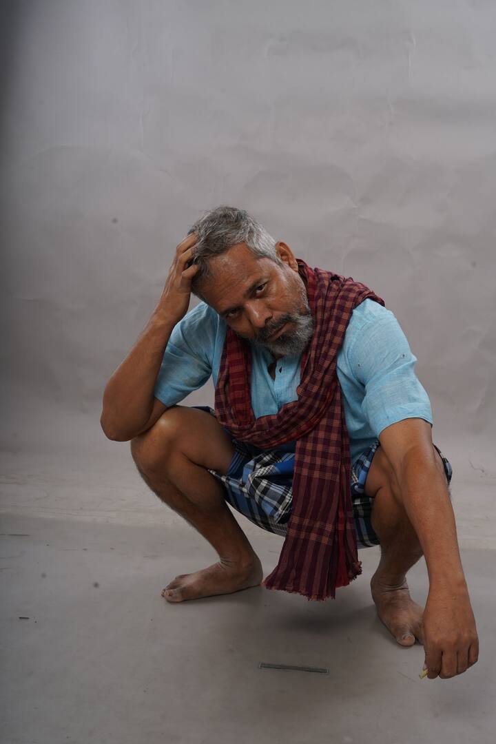 অন্যদিকে, রাজনন্দিনীর সঙ্গে বড়পর্দায় প্রথমবার জুটি বাঁধছেন অনিন্দ্য। এই ছবিতে রাজনন্দিনীর চরিত্রের নাম সুস্মিতা। তাঁর স্বপ্ন একজন অভিনেত্রী হওয়ার। তাঁর ইচ্ছে এমন একটা চরিত্রে অভিনয় করার, যার জন্য চিরকাল সবাই তাকে মনে রাখবে।