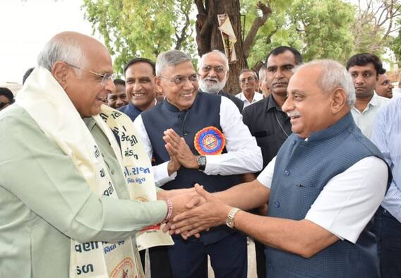 Love Marriage: પ્રેમ લગ્ન મુદ્દે માતા-પિતાની સહી ફરિજયાત કરવાના મુખ્યમંત્રીના નિર્ણયને નીતિન પટેલે આપ્યું સમર્થન, કોંગ્રેસ નેતા ઈમરાન ખેડાવાલાએ કહી આ વાત