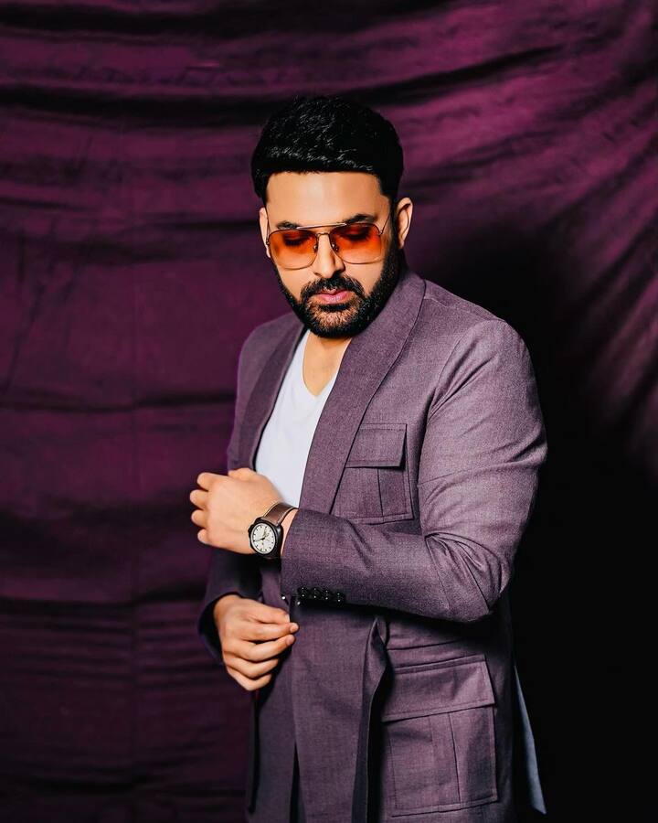 इस दौरान कपिल सेट पर काफी लेट पहुंचे थे और उनकी इस लेटलतीफ़ी की आदत पर अजय देवगन उनपर बुरी तरह से भड़क गए थे.
