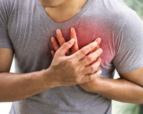 ਖੋਜਕਰਤਾਵਾਂ ਨੇ 2017 ਤੋਂ 2020 ਦਰਮਿਆਨ 5,93,616 ਬਾਲਗਾਂ ਦਾ ਡਾਟਾ ਇਕੱਠਾ ਕੀਤਾ। ਅਧਿਐਨ ਵਿੱਚ ਕਈ ਸਵਾਲ ਵੀ ਸ਼ਾਮਲ ਕੀਤੇ ਗਏ, ਜਿਵੇਂ ਕਿ ਕੀ ਉਨ੍ਹਾਂ ਨੂੰ ਕਦੇ ਇਹ ਦੱਸਿਆ ਗਿਆ ਸੀ ਕਿ ਉਨ੍ਹਾਂ ਨੂੰ ਡਿਪਰੈਸ਼ਨ ਸਬੰਧੀ ਵਿਗਾੜ ਸੀ। ਪਿਛਲੇ ਮਹੀਨੇ ਵਿੱਚ ਤੁਸੀਂ ਕਿੰਨੇ ਦਿਨ ਮਾੜੀ ਮਾਨਸਿਕ ਸਿਹਤ ਦਾ ਅਨੁਭਵ ਕੀਤਾ ਸੀ? ਕੀ ਉਨ੍ਹਂ ਨੂੰ ਦਿਲ ਦੇ ਦੌਰੇ, ਸਟ੍ਰੋਕ ਜਾਂ ਛਾਤੀ ਵਿੱਚ ਦਰਦ ਦਾ ਅਨੁਭਵ ਹੋਇਆ ਹੈ ਤੇ ਕੀ ਉਨ੍ਹਾਂ ਵਿੱਚ ਦਿਲ ਦੀ ਬਿਮਾਰੀ ਦੇ ਜੋਖਮ ਦੇ ਕਾਰਕ ਸਨ।