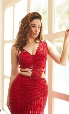 Tamannaah Bhatia: ਤਮੰਨਾ ਭਾਟੀਆ ਨੇ ਰੈੱਡ ਕਲਰ ਦੀ ਡਰੈੱਸ 'ਚ ਦਿਖਾਇਆ ਬੋਲਡ ਅਵਤਾਰ, ਦੇਖੋ ਤਸਵੀਰਾਂ