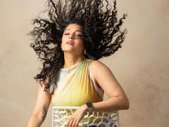 రింగుల జుట్టుతో హృదయాలు తిప్పేస్తున్న ‘గురు’ బ్యూటీ