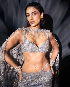 Sobhita Dhulipala: సిల్వర్ దుస్తులో శోభిత గ్లామర్ మెరుపులు