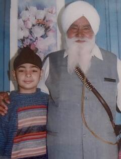 Pollywood Singer: ਪੰਜਾਬੀ ਸੰਗੀਤ ਜਗਤ ਦੇ ਮਸ਼ਹੂਰ ਗਾਇਕ ਨੇ ਇਹ ਛੋਟੇ ਸਰਦਾਰ ਜੀ, ਕੀ ਤੁਸੀ ਪਛਾਣਿਆ ਕੌਣ ?