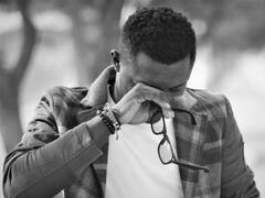 ज्यादा खुशी होने पर और दुखी होने पर भी आंसू क्यों निकल आते हैं? आखिर ये माजरा क्या है?