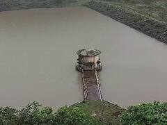 Nashik News : सप्तशृंग गडावरील भवानी पाझर तलाव 'ओव्हरफ्लो ', गडावरील भवानी पाझर तलावाचे जलपूजन