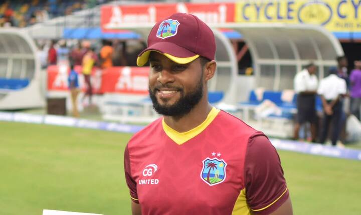 தற்போது தொடரின் கடைசி ஒருநாள் போட்டி இன்று இரவு இந்திய நேரப்படி 7:00 தொடங்கியது.