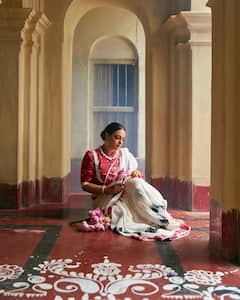 Nithya Menon: 'చారులత'గా నిత్యా మీనన్ లుక్ అదుర్స్