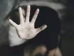 रेप पीड़िता ने एसपी ऑफिस के सामने किया आत्मदाह का प्रयास, पुलिस पर लगाए गंभीर आरोप