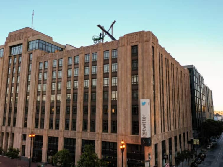 X Twitter Elon Musk San Francisco Office Roof Taken Down Multiple Complaints Social Media Twitter New Name Giant, Flashy Twitter's 'X' Taken Down From San Francisco Roof After Multiple Complaints