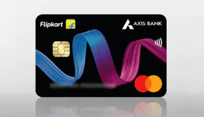 अ‍ॅक्सिस बँकेचं क्रेडिट कार्ड वापरणाऱ्या व्यक्तींसाठी बातमी आहे. अ‍ॅक्सिस बँक आणि फ्लिपकार्टवरून खरेदी करणाऱ्यांना 12 ऑगस्ट 2023 पासून क्रेडिट कार्डवरून खरेदी करताना कमी कॅशबॅक मिळणार आहे.