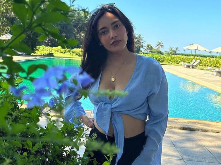 Actress Neha Sharma In Vishwak Sen New Movie Neha Sharma: టాలీవుడ్‌లోకి ‘చిరుత’ బ్యూటీ - ఆ యంగ్ హీరో సినిమాతో రీ ఎంట్రీకి సిద్ధమవుతోన్న నేహా శర్మ