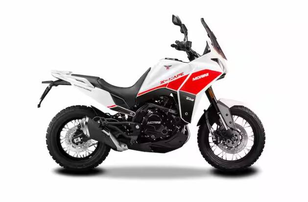 ਇਸ ਸੂਚੀ ਵਿੱਚ ਤੀਜੀ ਬਾਈਕ Moto Morini X-Cape 650X Sport 650cc ਇੰਜਣ ਦੇ ਨਾਲ ਆਉਂਦੀ ਹੈ। ਇਸ ਬਾਈਕ 'ਚ ਤੁਸੀਂ ਵਿੰਡ ਸਕ੍ਰੀਨ ਅਤੇ ਇਸ 'ਚ ਮੌਜੂਦ USD ਫੋਰਕਸ ਨੂੰ ਵੀ ਐਡਜਸਟ ਕਰ ਸਕਦੇ ਹੋ। ਪੰਜ ਰੰਗਾਂ ਦੇ ਵਿਕਲਪਾਂ ਦੇ ਨਾਲ, ਇਸ ਬਾਈਕ ਨੂੰ ਐਕਸ-ਸ਼ੋਰੂਮ 7.20 ਲੱਖ ਰੁਪਏ ਦੀ ਕੀਮਤ 'ਤੇ ਖਰੀਦਿਆ ਜਾ ਸਕਦਾ ਹੈ।