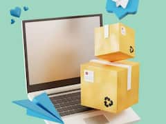 ఆర్డర్ చేయకపోయిన ఇంటికి వచ్చిన 100 పార్శిళ్లు- షాక్ తిన్న మహిళ!