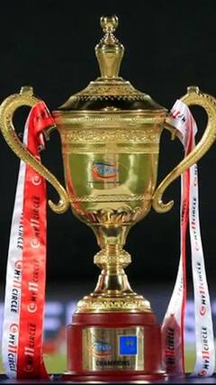 Lanka Premier League में मैच के दौरान स्टेडियम में सांप की Entry! | Sports LIVE