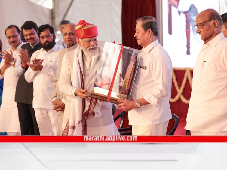 Lokmanya Tilak Award 2023 When did it start know details narendra modi sharad pawar Lokmanya Tilak Award 2023 : पंतप्रधान नरेंद्र मोदींना मिळालेला 'लोकमान्य टिळक पुरस्कार' नेमका काय आहे? सुरुवात कधीपासून, आतापर्यंतचे मानकरी कोण?