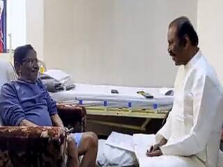 Watch Video: பால்பாண்டியாக வந்த பாரதிராஜா... வாழ்த்துக் கவிதை பாடி உற்சாகமூட்டிய வைரமுத்து!
