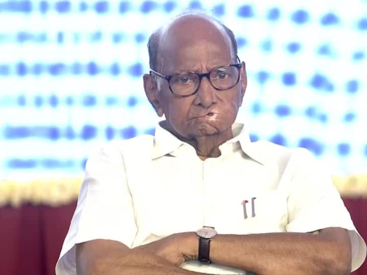 NCP में टूट के बाद पहली बार पीएम मोदी के साथ दिखे शरद पवार, सर्जिकल स्ट्राइक का किया जिक्र NCP में टूट के बाद पहली बार पीएम मोदी के साथ दिखे शरद पवार, सर्जिकल स्ट्राइक का किया जिक्र