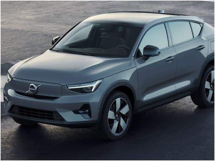 Volvo C40 Recharge: அடேங்கப்பா..! வால்வோ சி40 ரீசார்ஜ் மாடல் காரின் விலை உயர்வு.. இதெல்லாம் ஒரு காரணமா?