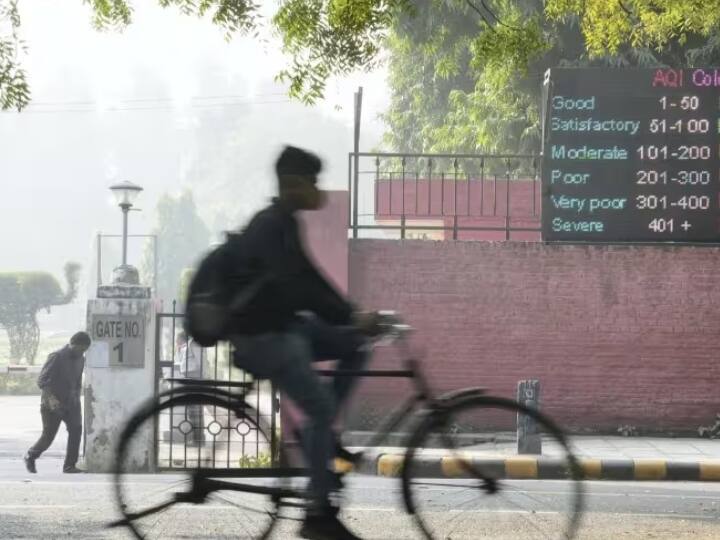 Record improvement in Delhi air quality Index after 2019  Delhi Pollution: 2019 के बाद वायु गुणवत्ता में रिकॉर्ड सुधार, AQI 4 साल में सबसे कम