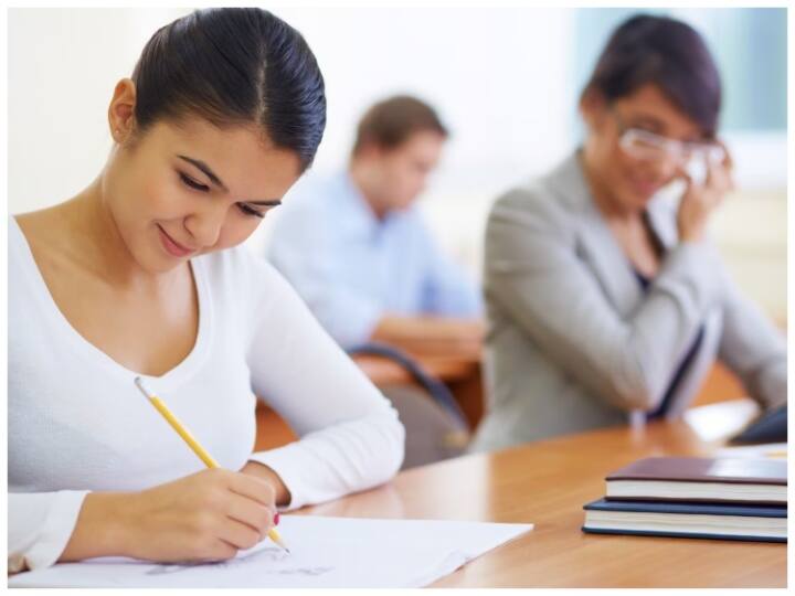 UPSC CSE Mains Exam 2023 Schedule Released Check complete Timetable here at upsc.gov.in UPSC CSE 2023: मुख्य परीक्षा का शेड्यूल जारी, जानिए किन तारीखों पर होंगे एग्जाम