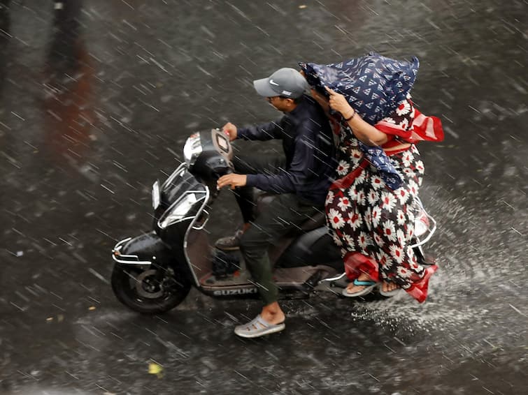ఈ జిల్లాల్లో ఈరోజు వర్షం కురిసే అవకాశం, ఇక్కడ తేలికపాటి చినుకులు – IMD