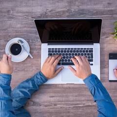 Lifestyle News : কাজে মন বসাতে পারছেন না ? এই নিয়মগুলি মানলে হতে পারে সমস্যার সমাধান !