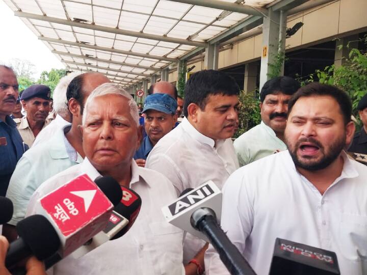 Bihar CM Nitish Kumar Deal with RJD Lalu Prasad Yadav Statement by Taking Name of Tejashwi Yadav RJD JDU Deal: CM नीतीश कुमार की हुई थी आरजेडी से डील? लालू यादव ने तेजस्वी का नाम लेकर कह दी ये बड़ी बात