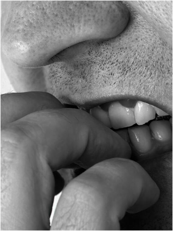 గోళ్ళు కొరికితే పళ్ళు ఊడిపోతాయ్ జాగ్రత్త!