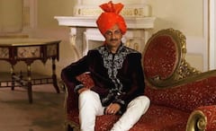 Prince Manvendra Singh Gohil: মস্তিস্কে অস্ত্রোপচার, ইলেকট্রিক শক দিতে চেয়েছিল পরিবার, ত্যাজ্যপুত্র করেন বাবা, আজও লড়াই চালিয়ে যাচ্ছেন ভারতের প্রথম ঘোষিত সমকামী যুবরাজ