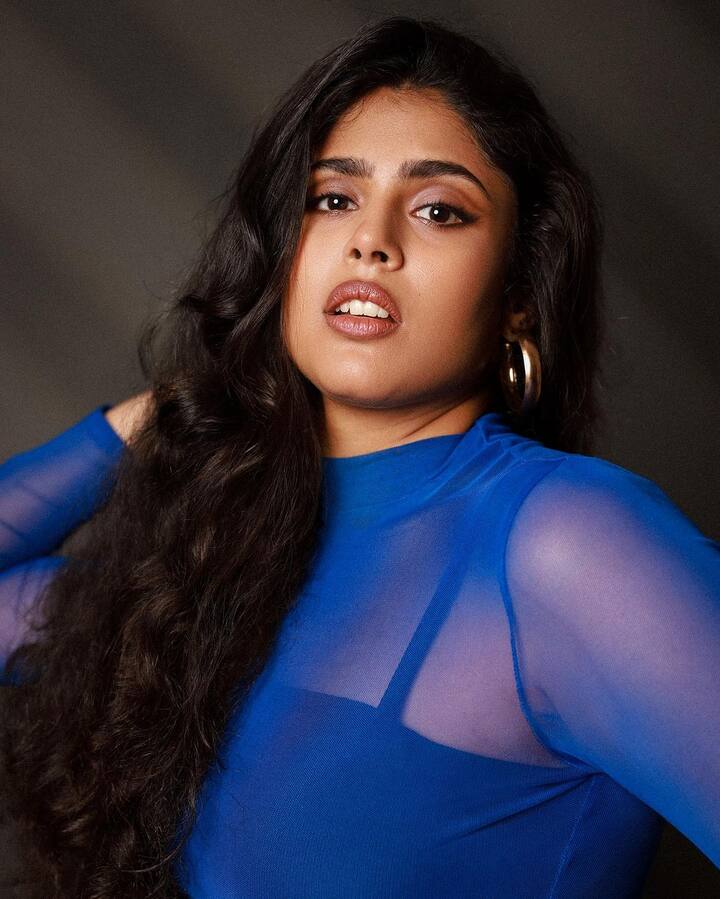 ఫరియా అబ్దుల్లా అందమైన ఫోటోలు