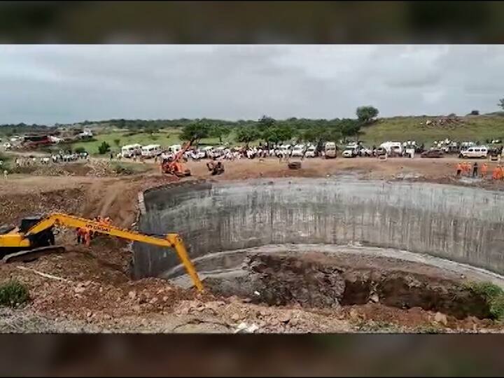 आमदार दत्तात्रय भरणे तहसीलदार श्रीकांत पाटील , उपविभागीय पोलीस अधिकारी गणेश इंगळे यांना या संदर्भात कळविण्यात आले असून एनडीआरएफ पथकही याठिकाणी दाखल झालं आहे.