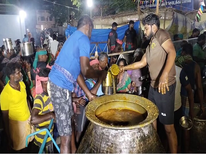 திண்டுக்கல் : 350 ஆண்டுகள் பழமை வாய்ந்த கோயிலில் விடிய விடிய அசைவ அன்னதானம்.. அப்படி என்னங்க சிறப்பு?