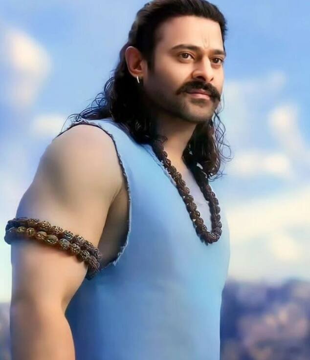 कुछ वक्त पहले ही प्रभास और कृति सेनन की फिल्म आदिपुरुष रिलीज हुई थी. इस फिल्म में प्रभास श्रीराम के किरदार में नजर आए थे. हालांकि फिल्म की क्रिएटिविटी को लेकर बवाल जरूर हुआ था.