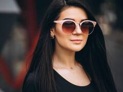 Conjunctivitis: आईफ्लू के दौरान डॉक्टर क्यों Sunglasses पहनने की देते हैं सलाह, जानिए पूरा माजरा