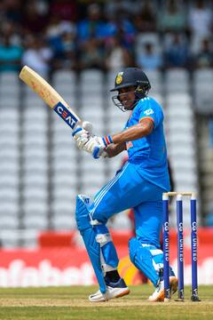 Ind vs WI: অপ্রতিরোধ্য! ওয়েস্ট ইন্ডিজ়ের বিরুদ্ধে টানা ১৩টি ওয়ান ডে সিরিজ জয় ভারতের