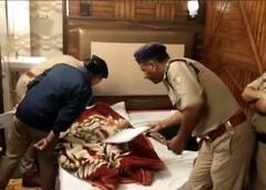 नैनीताल के होटल से संदिग्ध परिस्थिति में महिला पर्यटक का शव बरामद, पुलिस को है पति की तलाश