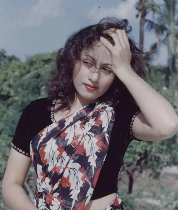 किशोर कुमार ने ये जो फैसला लिया था, इसके पीछे उनका मधुबाला के लिए प्यार ही था. वह बस मधुबाला के साथ रहना चाहते थे और उनकी देखभाल करना चाहते थे. इसके बाद मधुबाला को बहुत अच्छे डॉक्टर्स के पास ले जाया गया उनका इलाज कराया गया. बावजूद इसके उनकी हालत में सुधार नहीं आ रहा था. ऐसे में मधुबाला की हालत दिन ब दिन बिगड़ती ही जा रही थी.