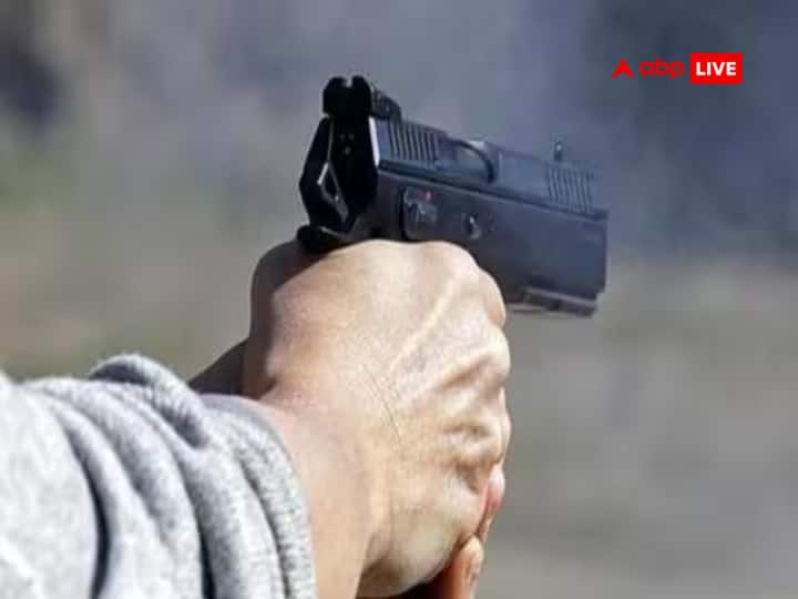 Muzaffarpur News lover shot his girlfriend and shot himself in Bihar ann Bihar News: मुजफ्फरपुर में प्रेमी ने अपनी प्रेमिका दो बच्चों की मां को गोली मार कर खुद को किया शूट, चल रहा था नाराज