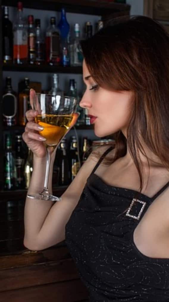 कोणत्या देशातील लोक पितात जास्त दारू?