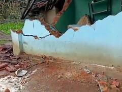 Gadchiroli : गडचिरोलीच्या आंबेझरीत रानटी हत्तींचा कळप आला, 14 घरे पाडून गेला