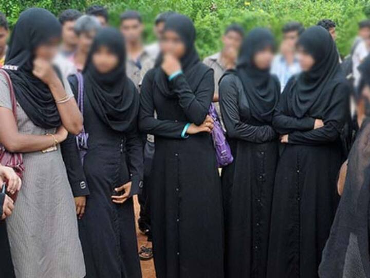 mumbai Junior College Bans Hijab On Campus, Female Muslim Students Leave College புர்கா, ஹிஜாப் அணிந்து வர தடை.. மாணவிகளை அவதிக்கு உள்ளாக்கும் பள்ளி நிர்வாகம்.. மும்பையில் பெரும் பரபரப்பு..